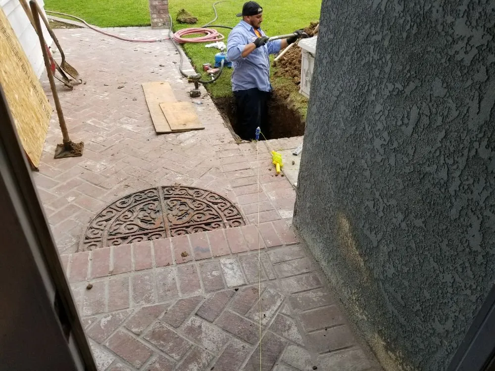 Slide of CJ's Plumbing N Rooter