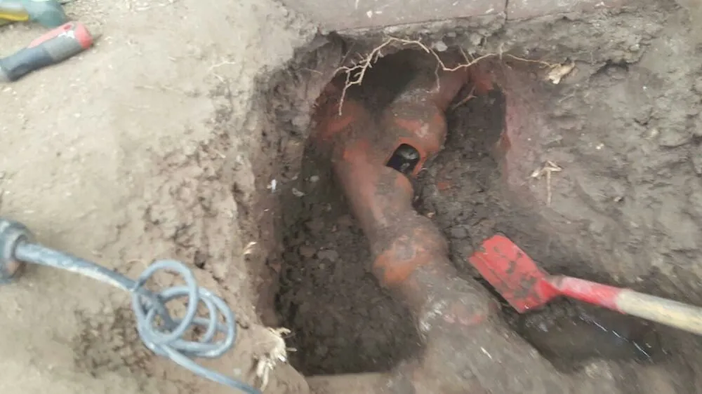 Professional drain cleaning service in Whittier, CA - CJ's Plumbing N Rooter