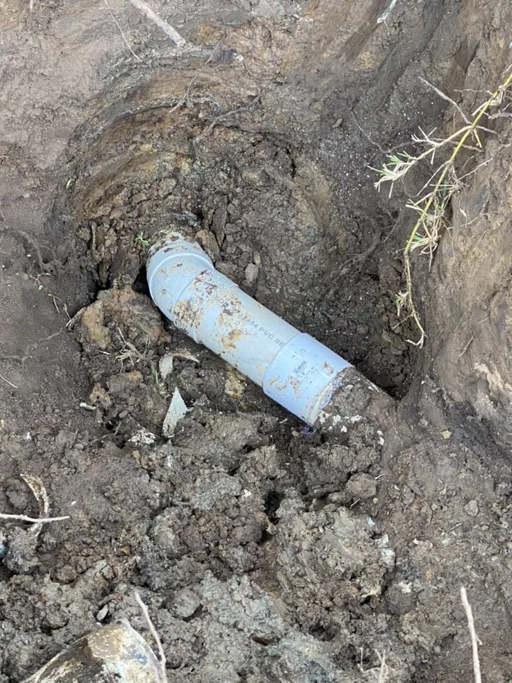 Slide of CJ's Plumbing Repair