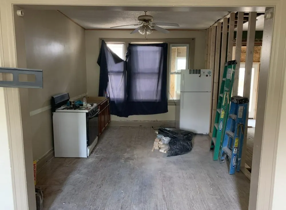 Slide of C&K Home Improvement