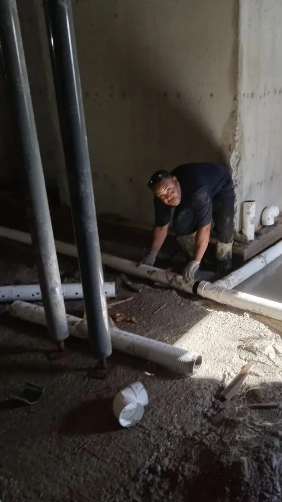 Slide of Clean Out Kings Plumbing