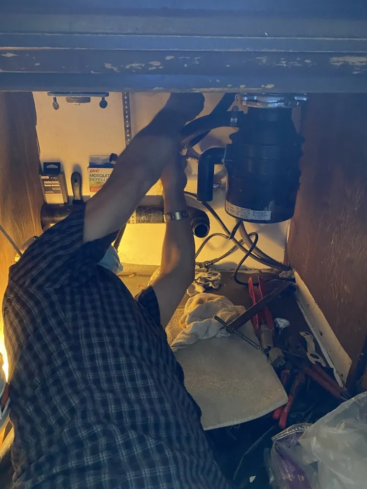 Emergency pipe repair service in Redwood City, CA - Clean Pipes Plumbing