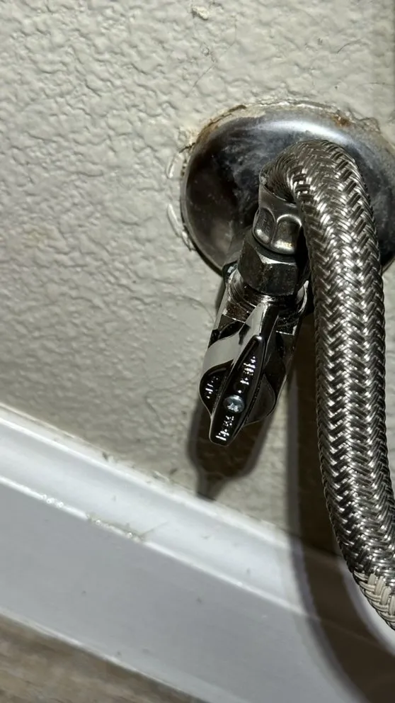 Slide of CleanR Building Services