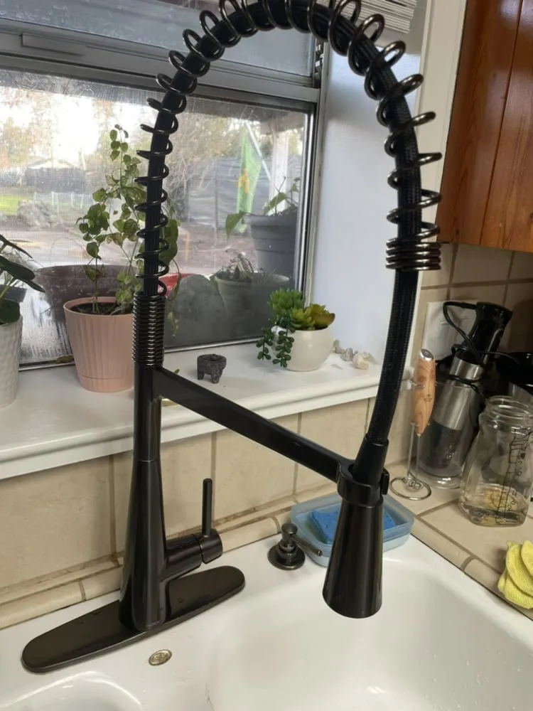 Slide of CleanR Building Services