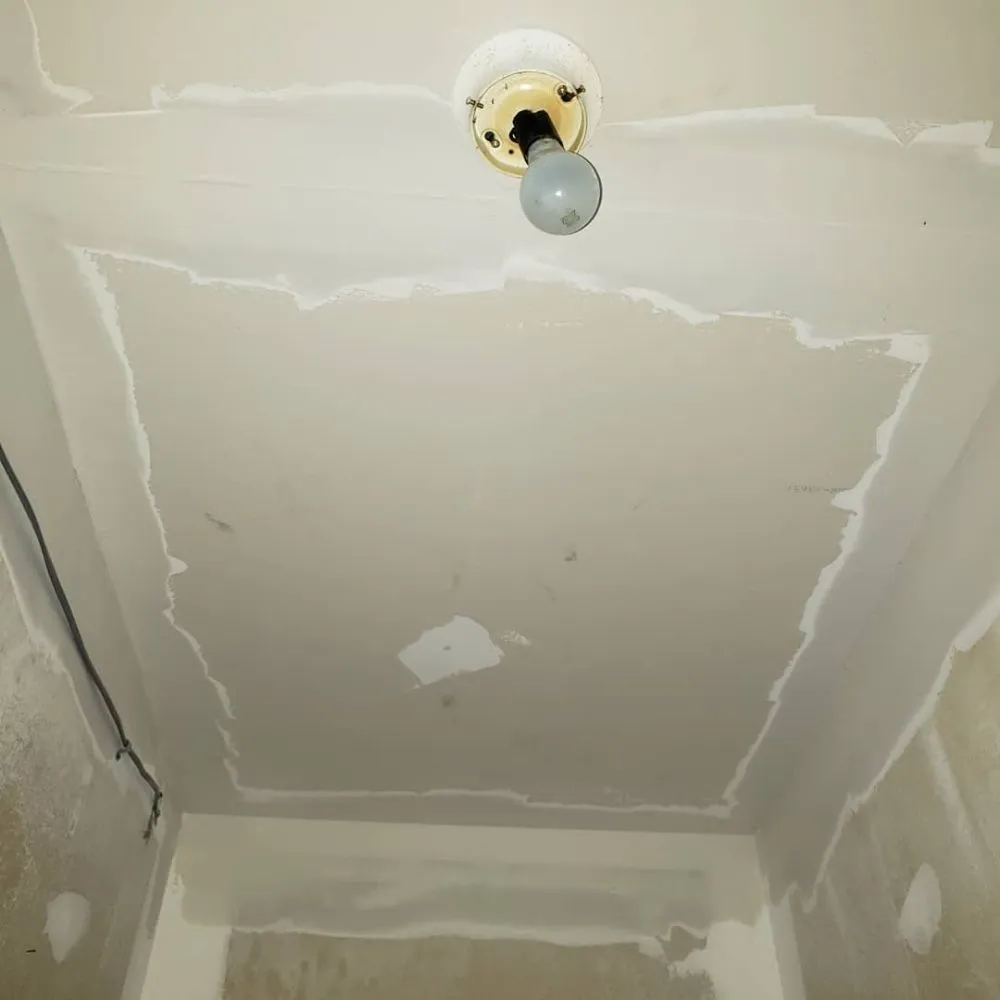 Slide of Clewis Renovations