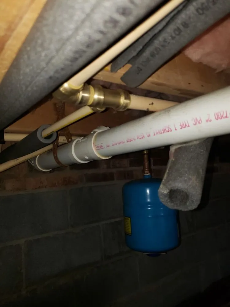 Slide of Clewis Renovations