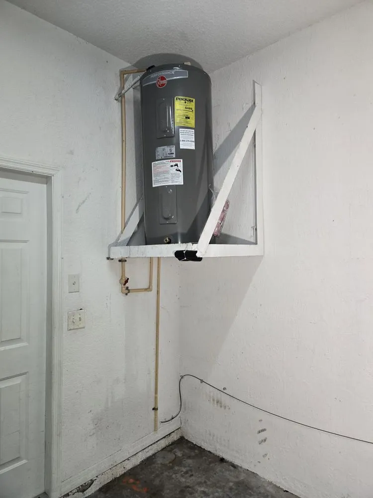 Slide of Clog & Leak Pros