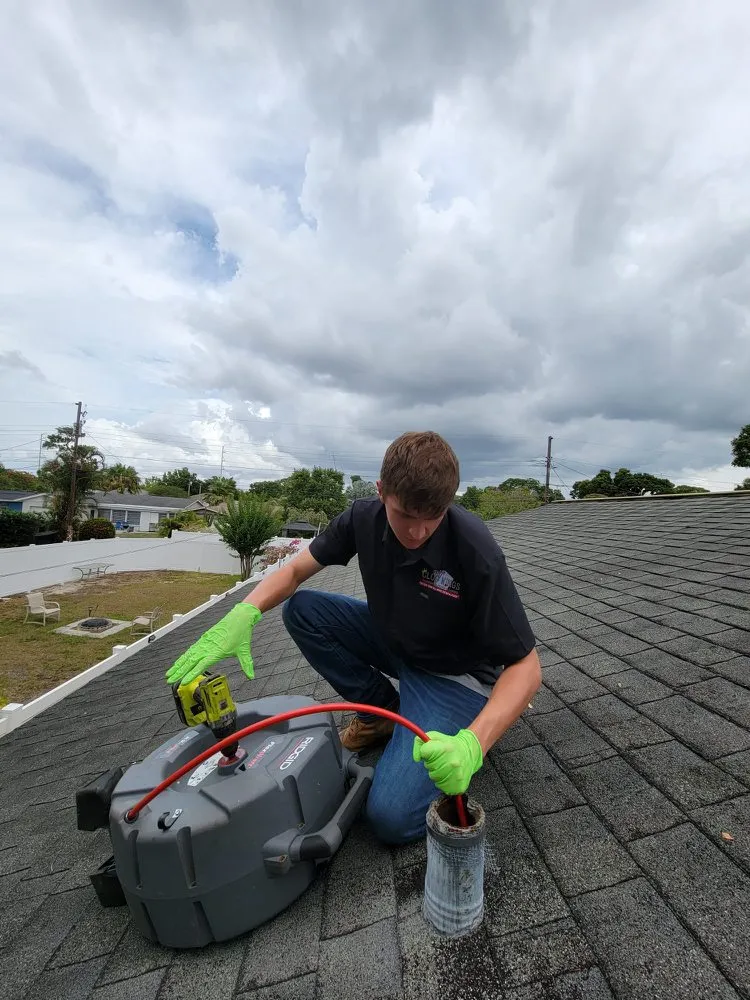Expert emergency plumbing service in St. Petersburg, FL - Clog Kings