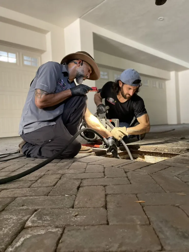 Emergency leak detection for homes in St. Petersburg, FL by Clog Kings