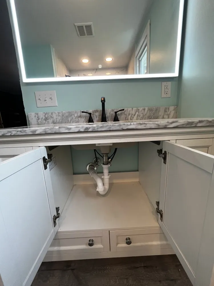 Slide of C&M Plumbing