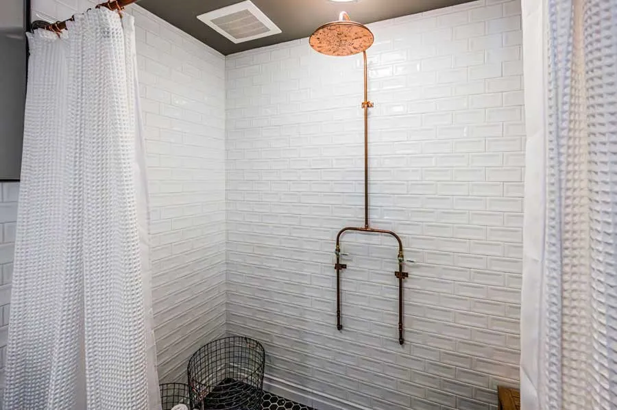 Slide of Cmw Plumbing