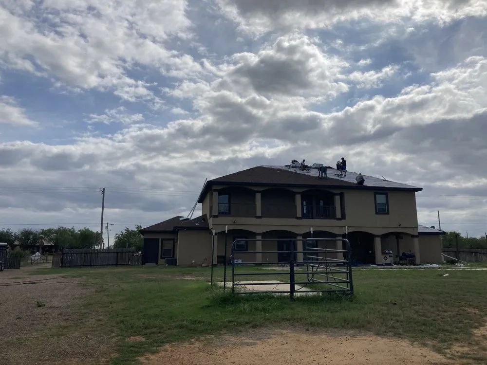 Emergency water heater service experts serving San Antonio, TX - CNJ Construction