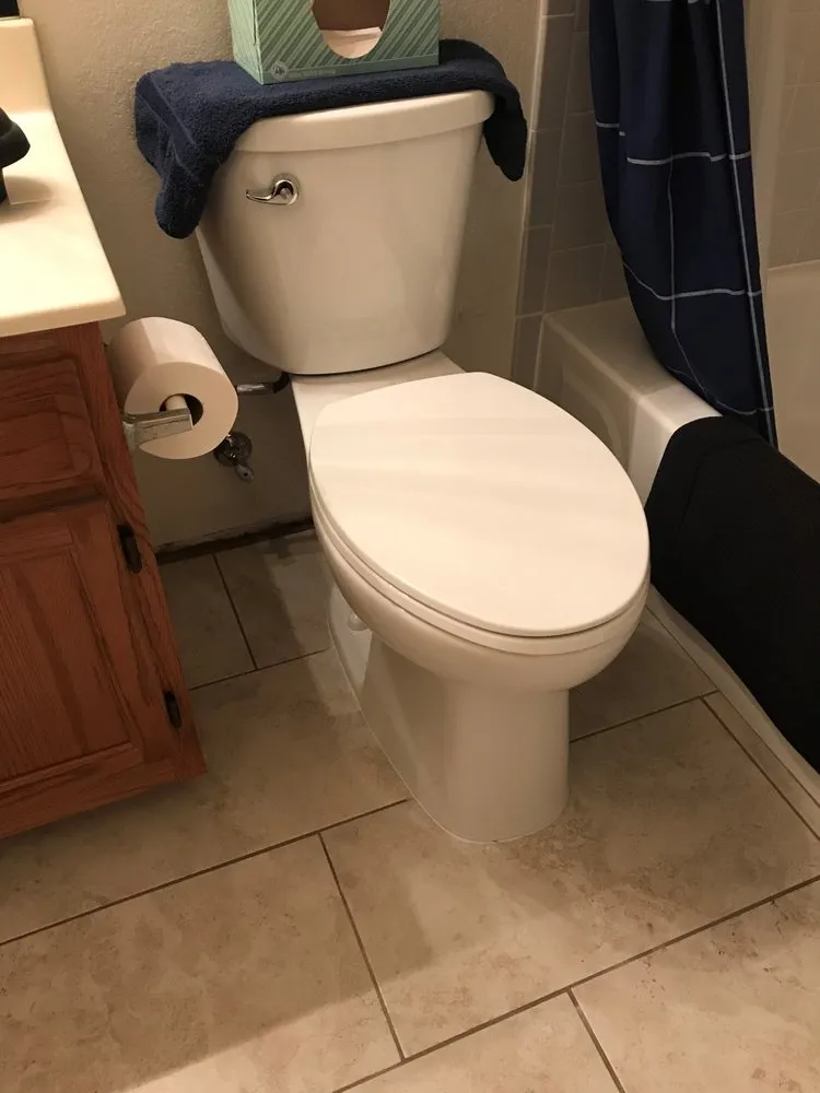 Expert emergency plumbing experts serving Austin, TX - Cold is on the Right Plumbing