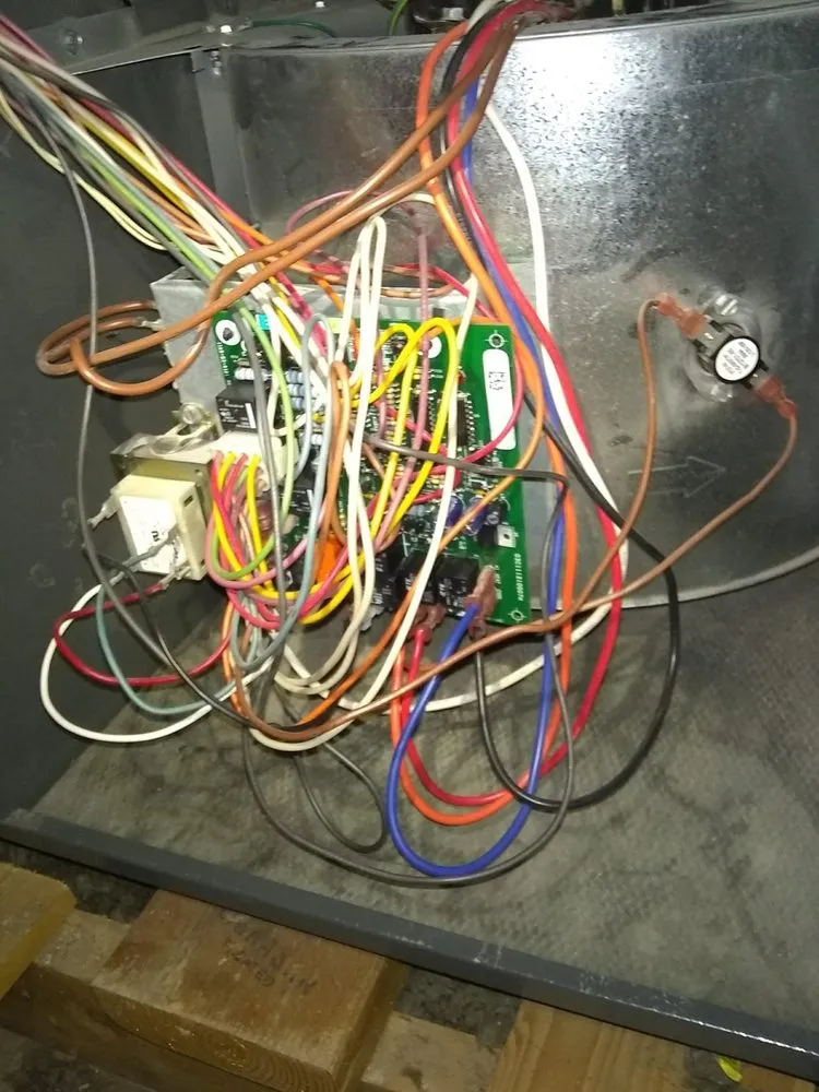 Slide of Colorado Solar Heating & Air Conditioning