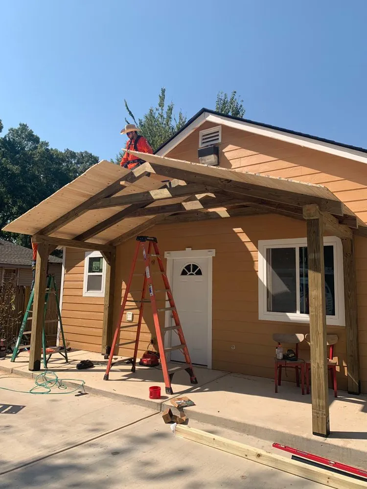 Slide of Coloso plumbing 