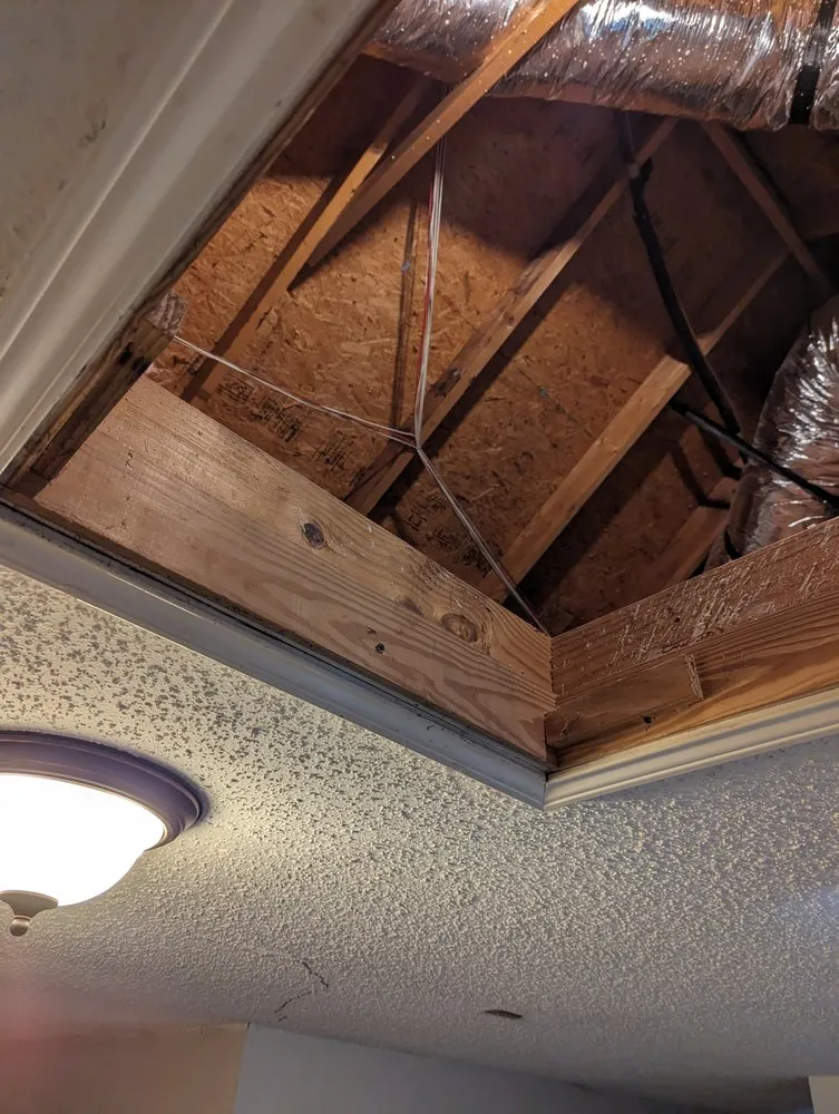 Slide of Comfort Experts