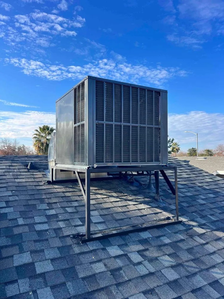 Slide of Comfort Now Air Conditioning and Heating