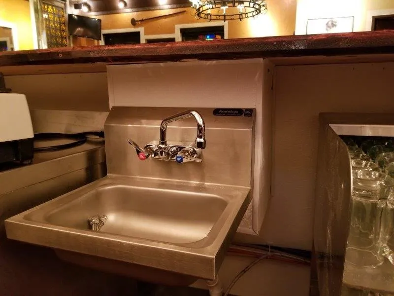 Emergency plumbing repair experts serving Schaumburg, IL - Commercial Repair Master Services