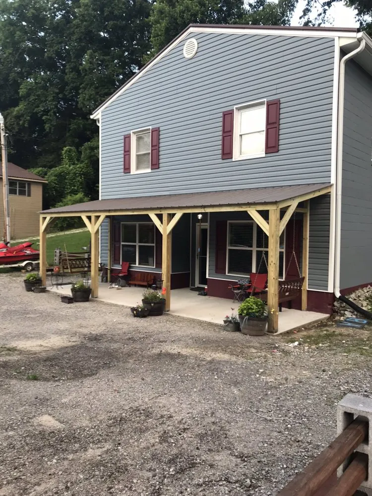 Slide of Common Grounds Services