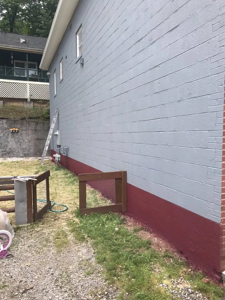 Slide of Common Grounds Services