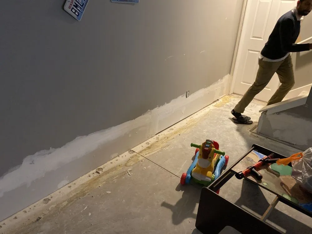 Slide of Community Carpenter’s & Handyman Services