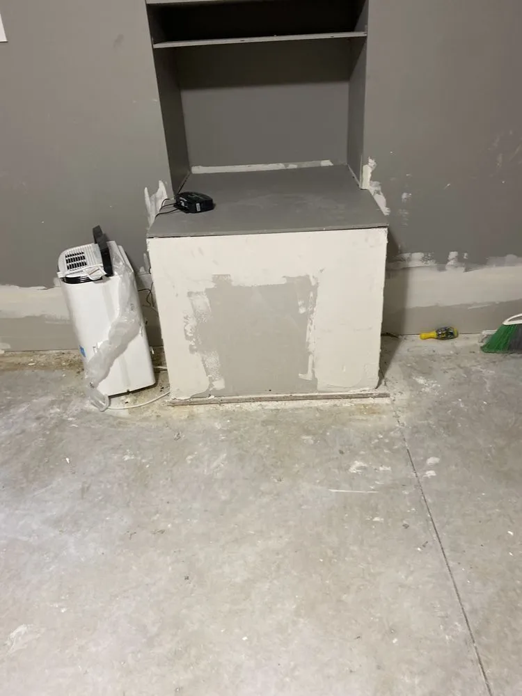 Top-rated emergency plumbing experts serving Bloomington, IL - Community Carpenter’s & Handyman Services