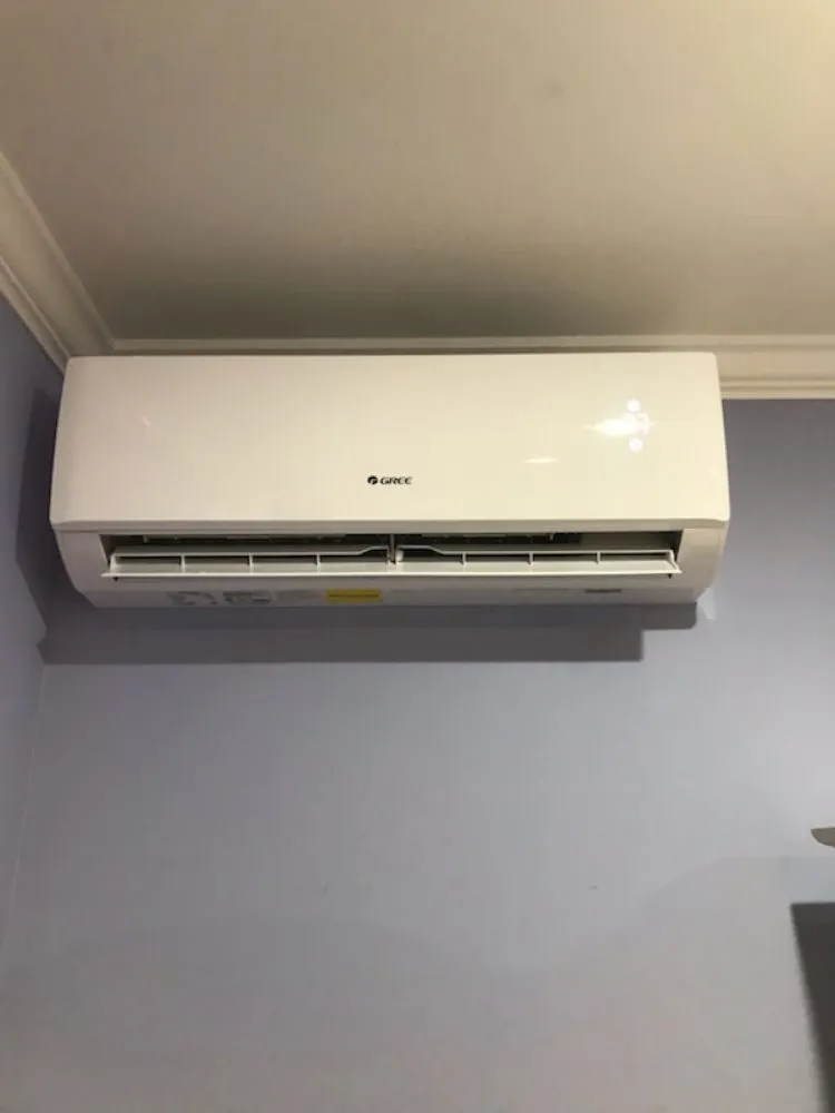 Slide of Complete Heating & Cooling