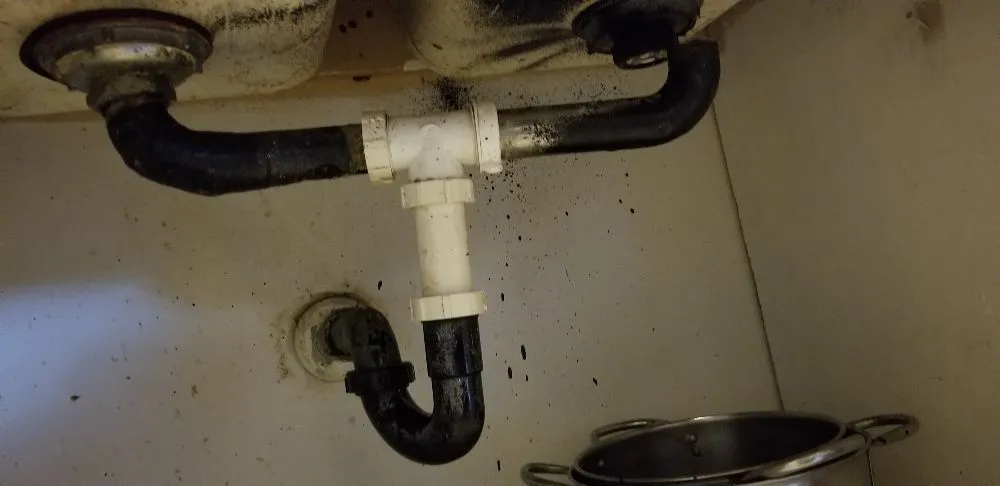 Reliable emergency plumbing for homes in Patterson, CA by Complete Plumbing and Drain Specialist