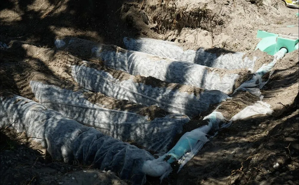 Slide of Complete Pro Solutions