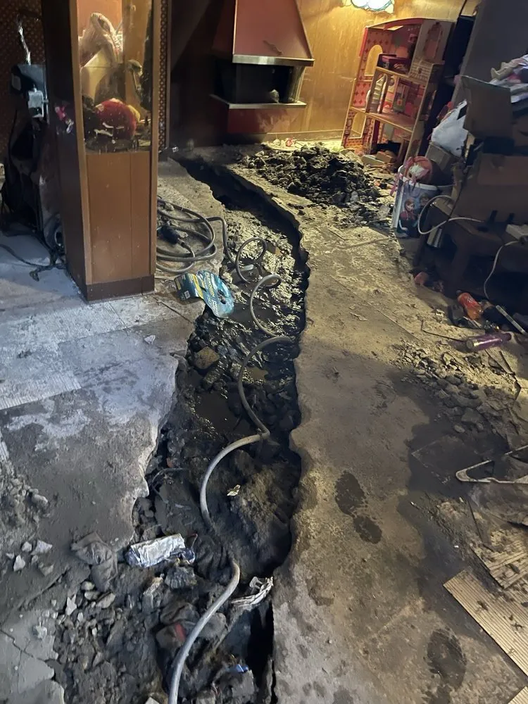 Slide of Complete Sewer And Drain