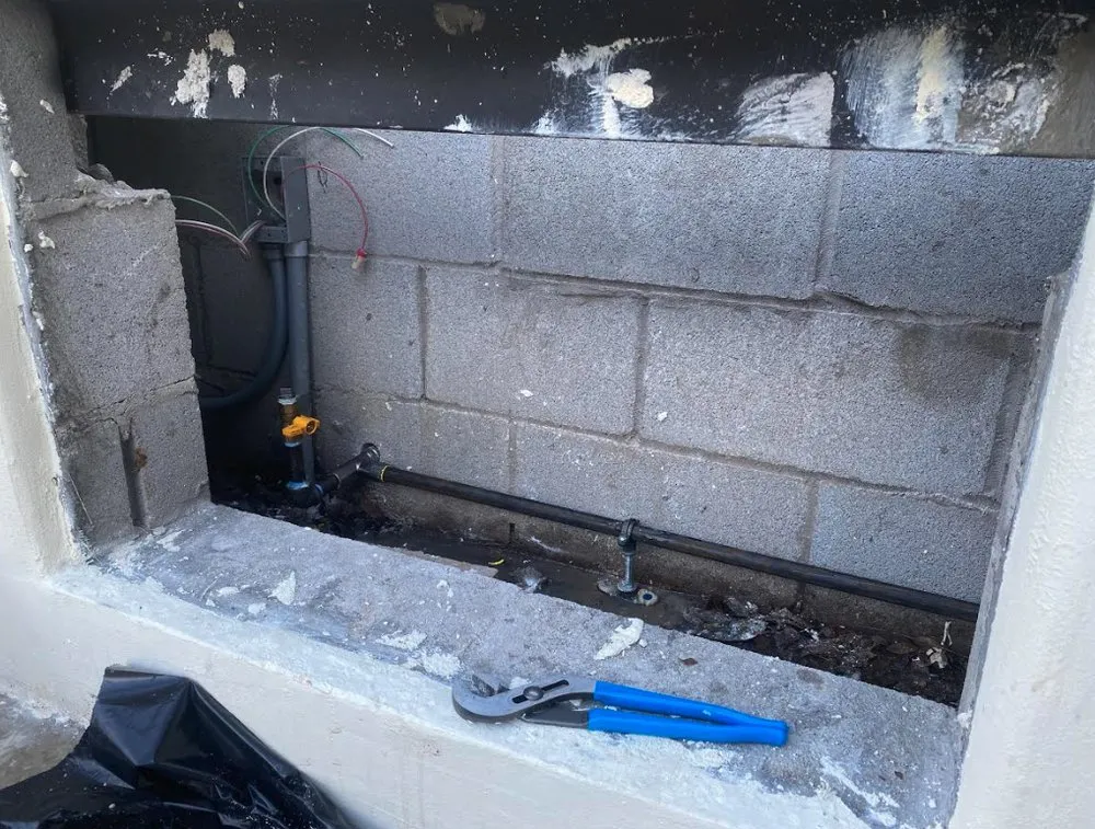 Slide of Confluent Solutions