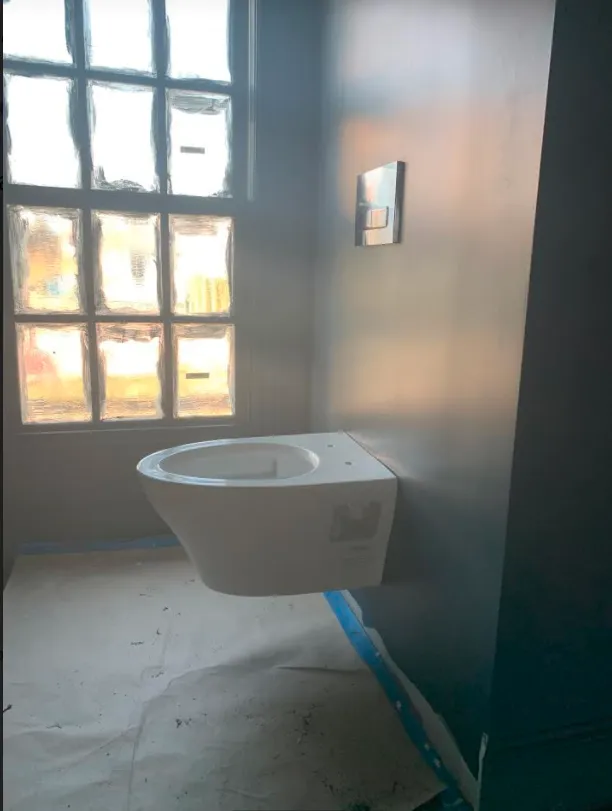 Slide of Confluent Solutions