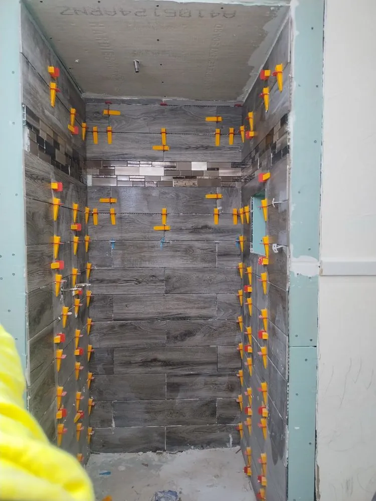 Slide of Construction And Remodeling Garcia