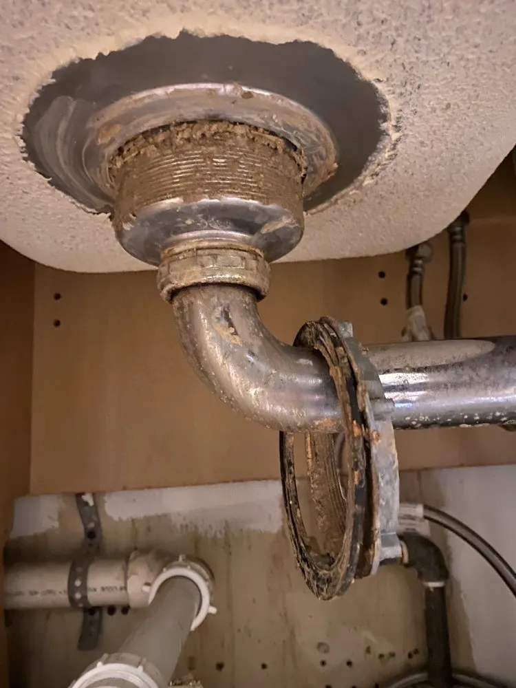 Slide of Construction and Services Hernandez