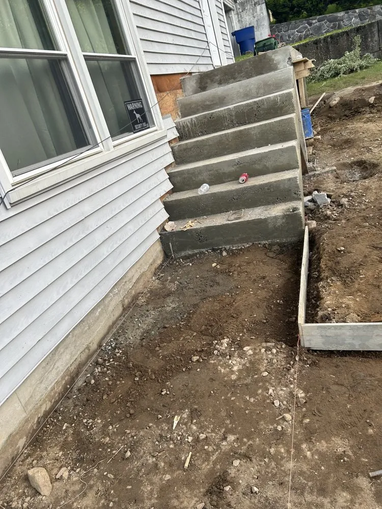 Slide of Construction Canelas