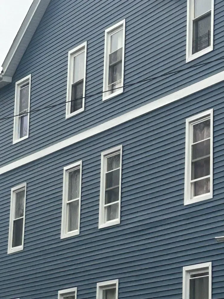 Slide of Construction Canelas