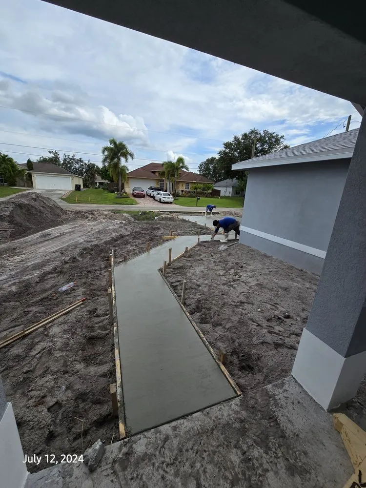 Slide of Construction Life USA