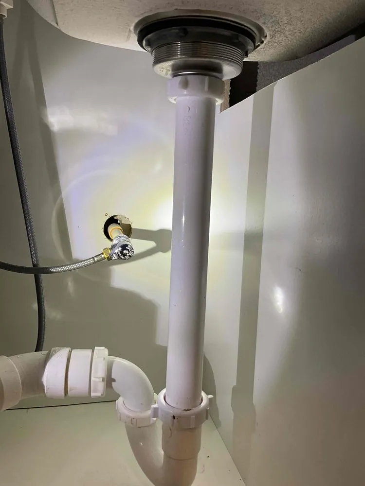 Slide of Construemax Plumbing