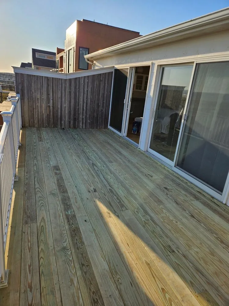 Slide of Contracting Kings