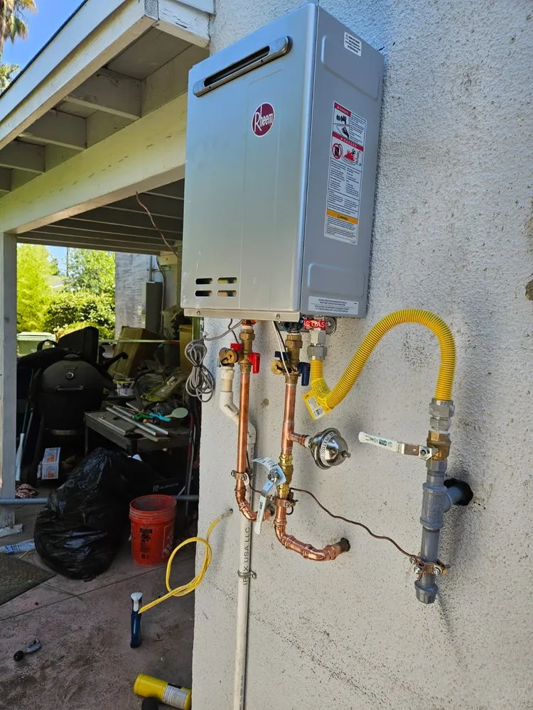 Slide of Contractor Response Plumbing