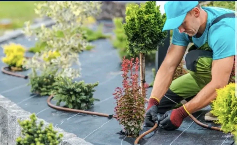 Slide of Contractors Connection Insurance Services