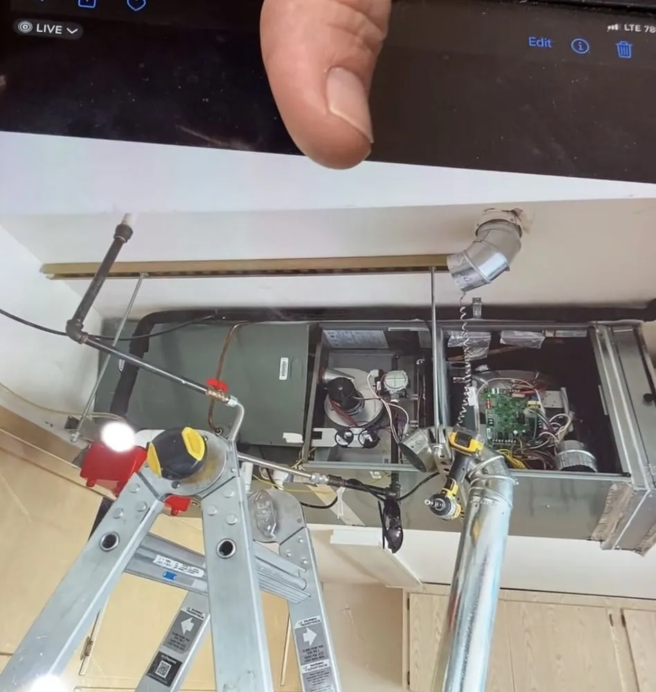 Slide of Cool Willy's Air & Plumbing