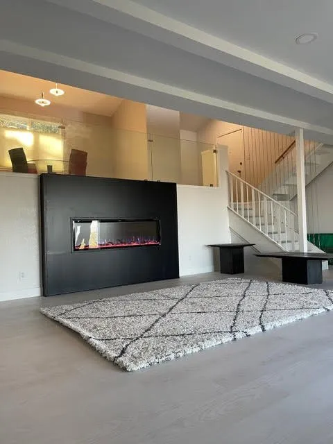 Slide of Coronado Construction