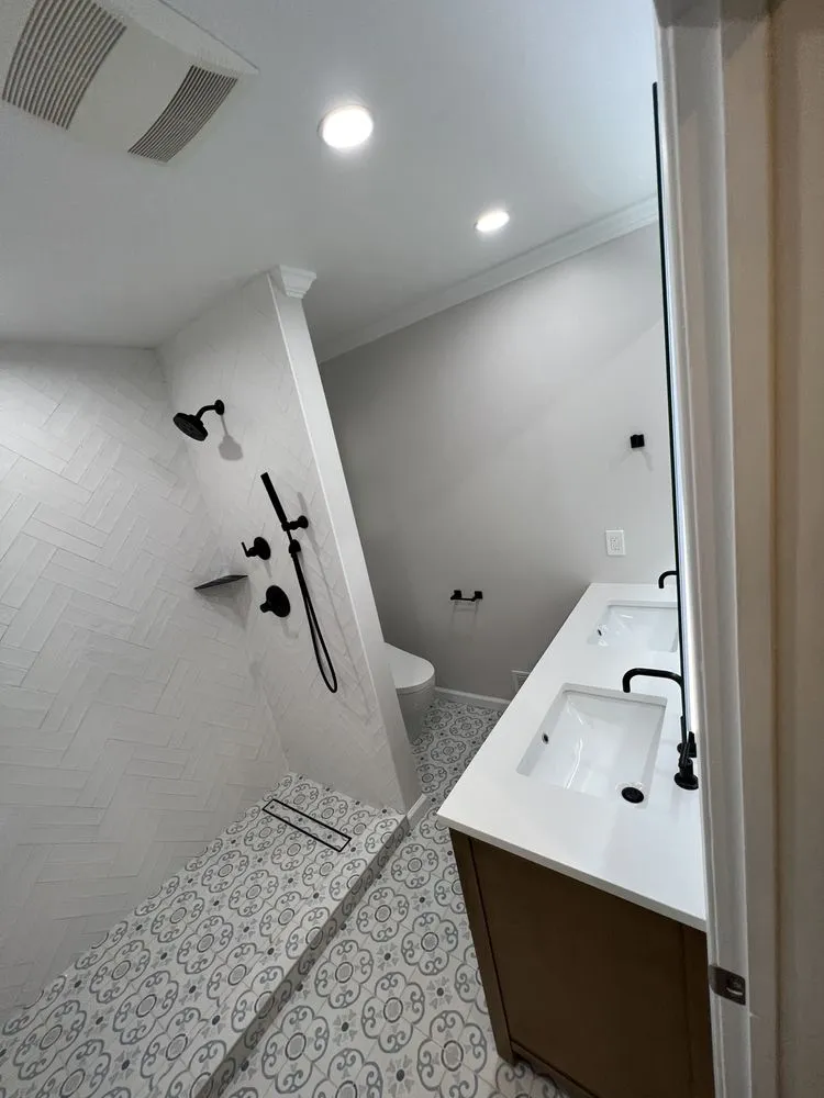 Slide of Coronado Construction