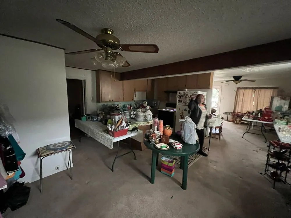 Slide of Corpus Christi Handyman Services