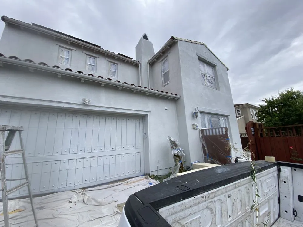 Slide of Cortes mejia services