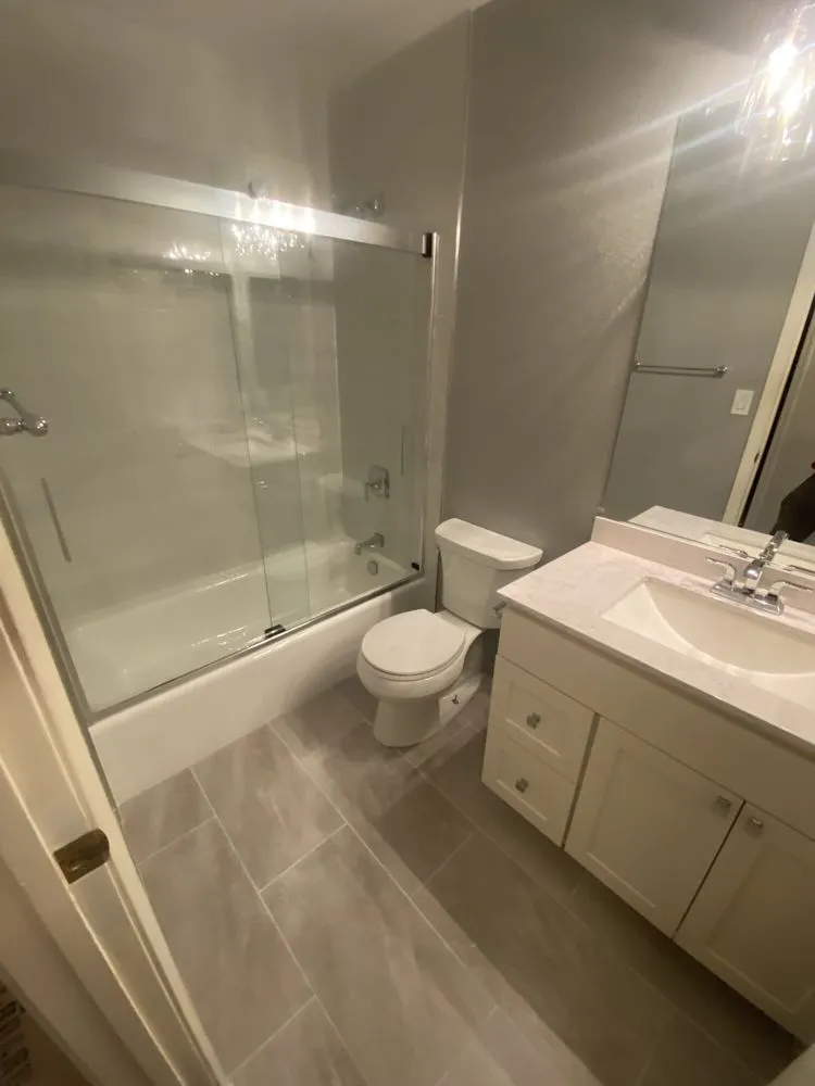 Slide of Cortes mejia services