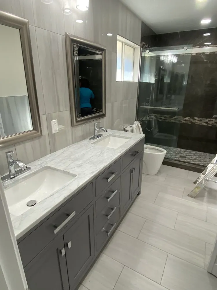 Slide of Cortes mejia services