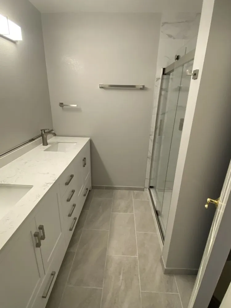 Slide of Cortes mejia services