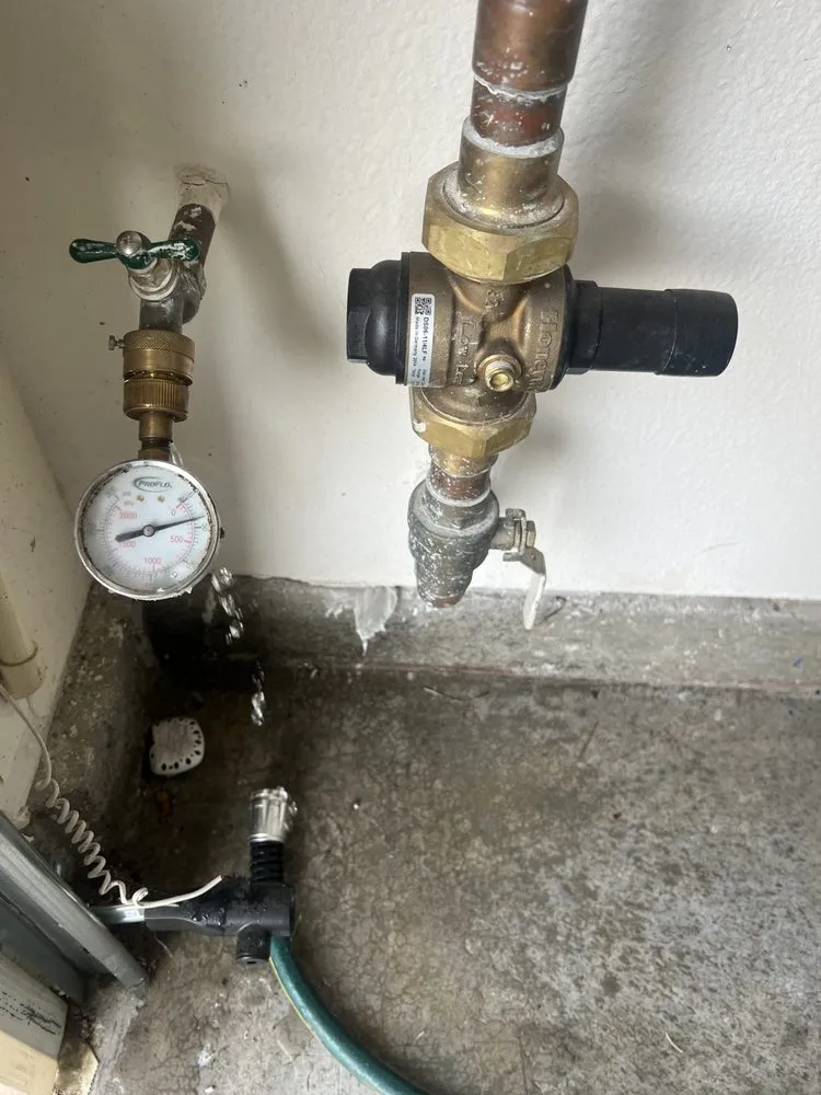 Slide of Cortes plumbing and repairs